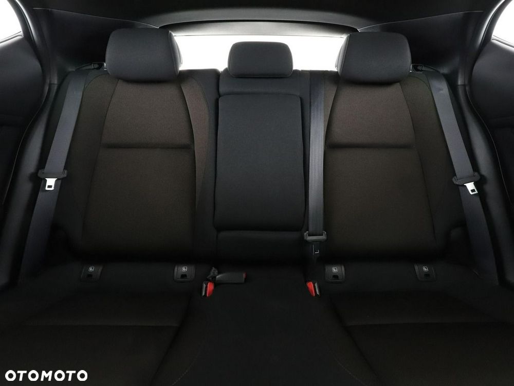 Mazda 3 e-SKYACTIV-G 2.0 M HYBRID SELECTION - 19