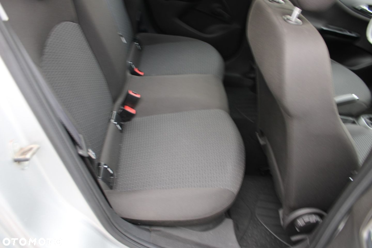 Opel Corsa - 25