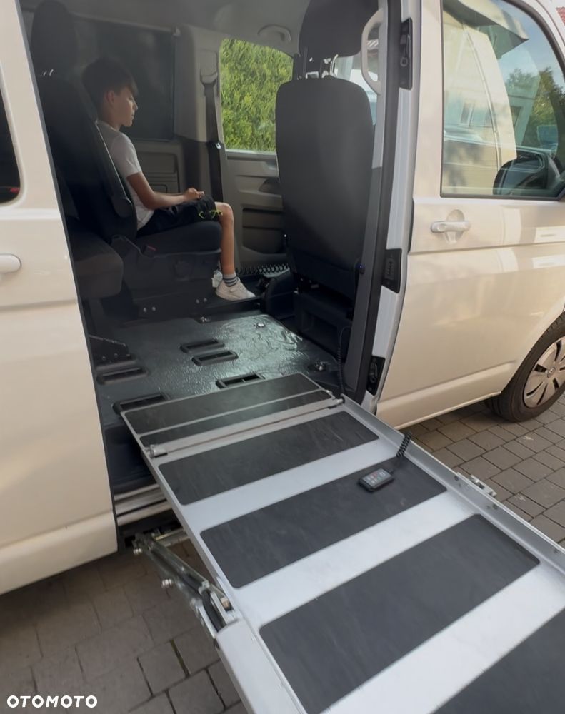 Ford Tourneo Custom - 4