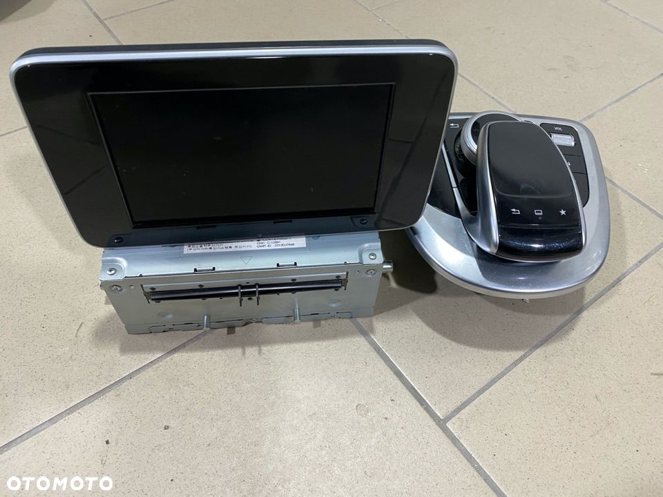 MERCEDES W205 A2059008917 - 1