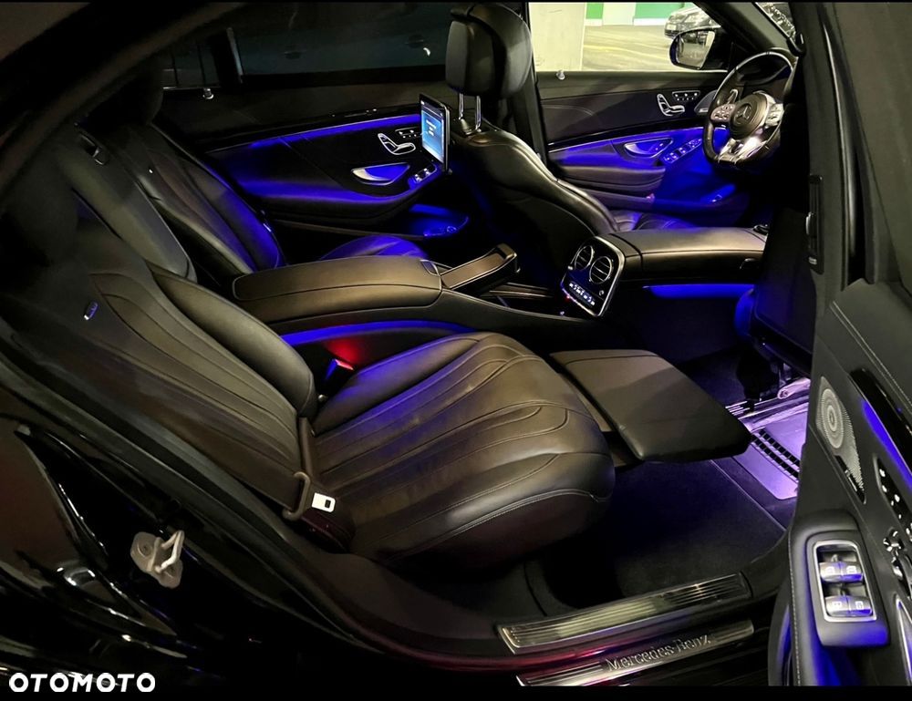 Mercedes-Benz Klasa S 560 4-Matic L 9G-TRONIC - 33