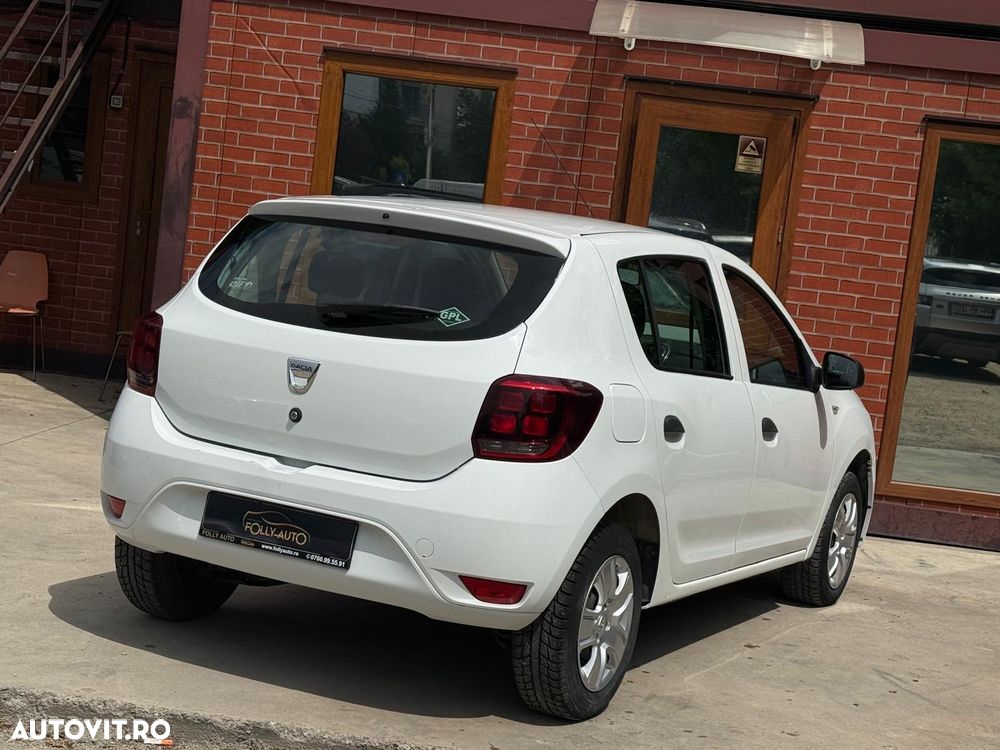 Dacia Sandero - 27