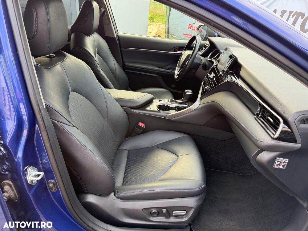 Toyota Camry Business Edition - 7