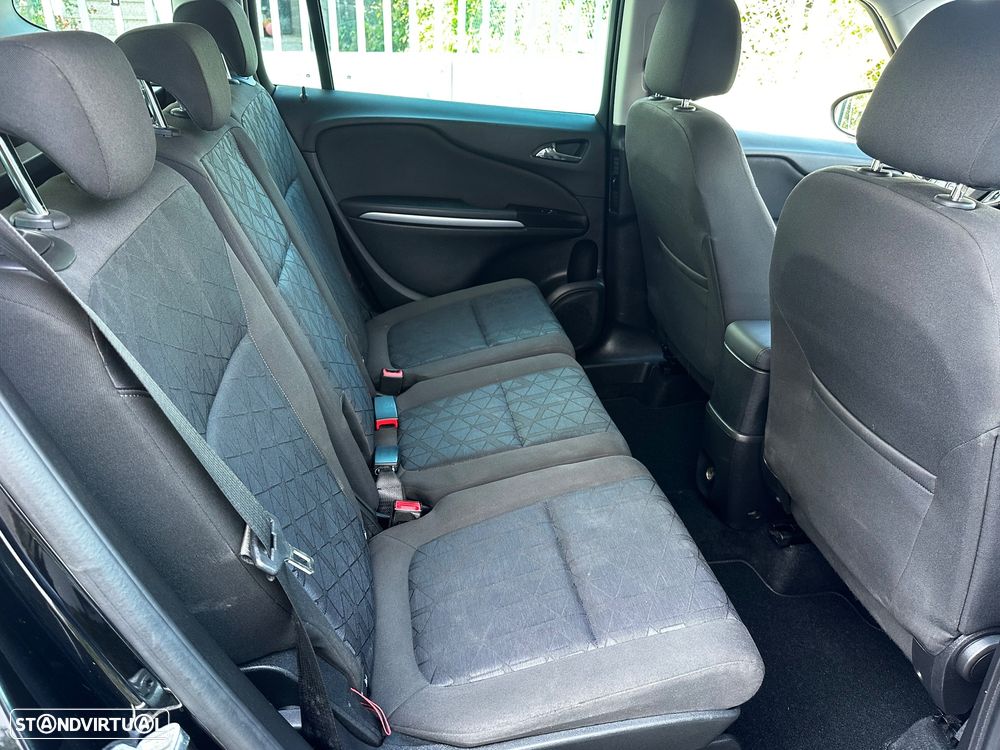 Opel Zafira 1.6 CDTi 120 Anos S/S - 28