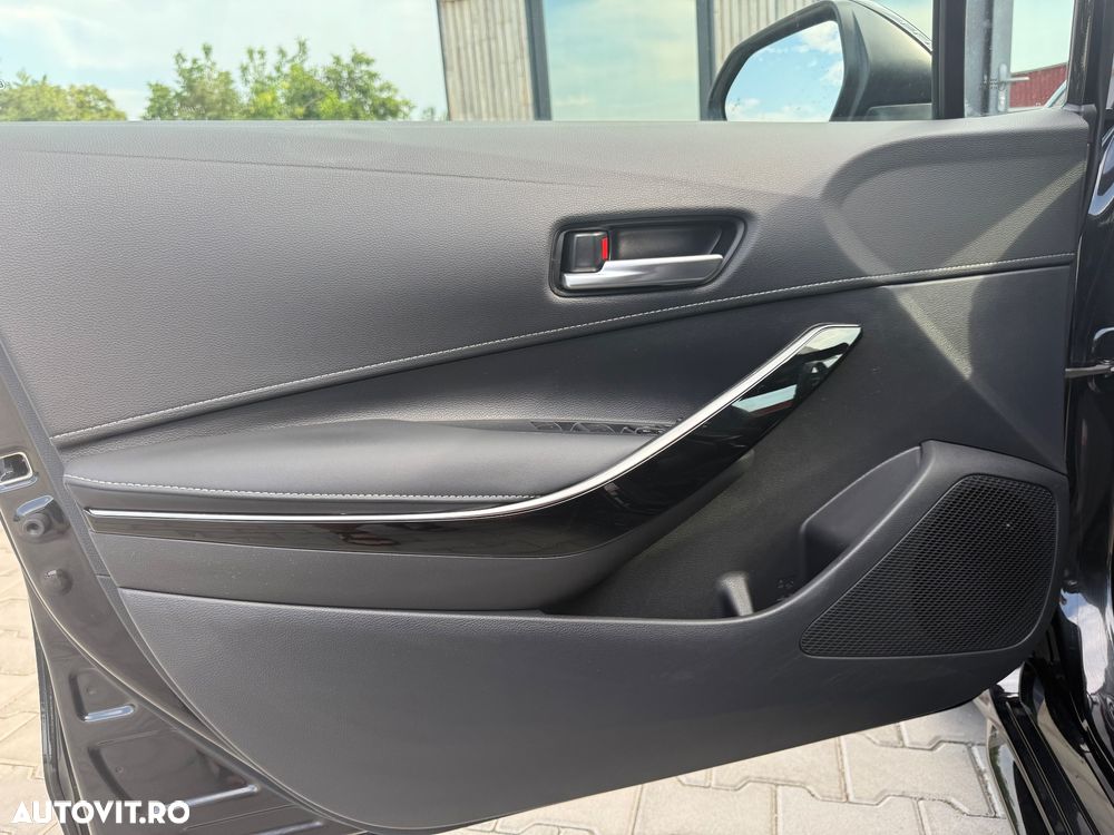 Toyota Corolla 2.0 HSD Exclusive Plus - 14