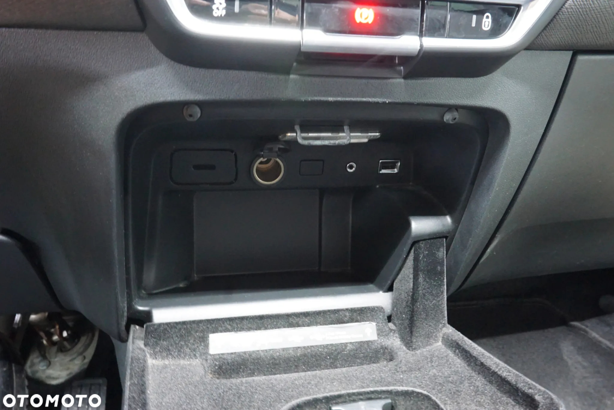 Citroën C4 Grand Picasso 1.6 BlueHDi MoreLife S&S EAT6 - 37
