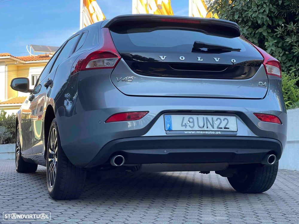 Volvo V40 2.0 D4 Inscripton Geartronic - 25