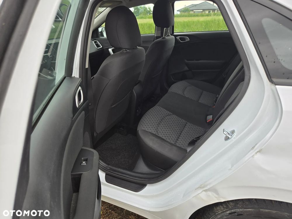 Kia Ceed 1.0 T-GDI 100 OPF Edition 7 - 13