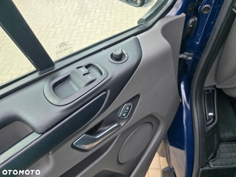 Ford Transit Custom - 22