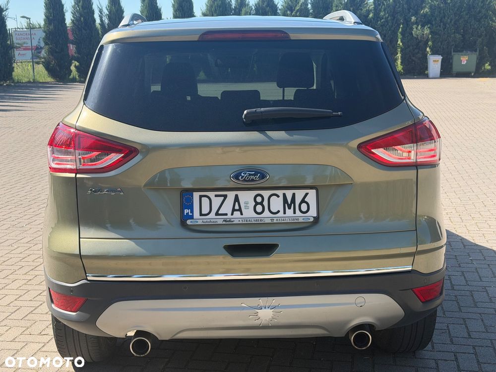 Ford Kuga 2.0 TDCi 2x4 Titanium - 5