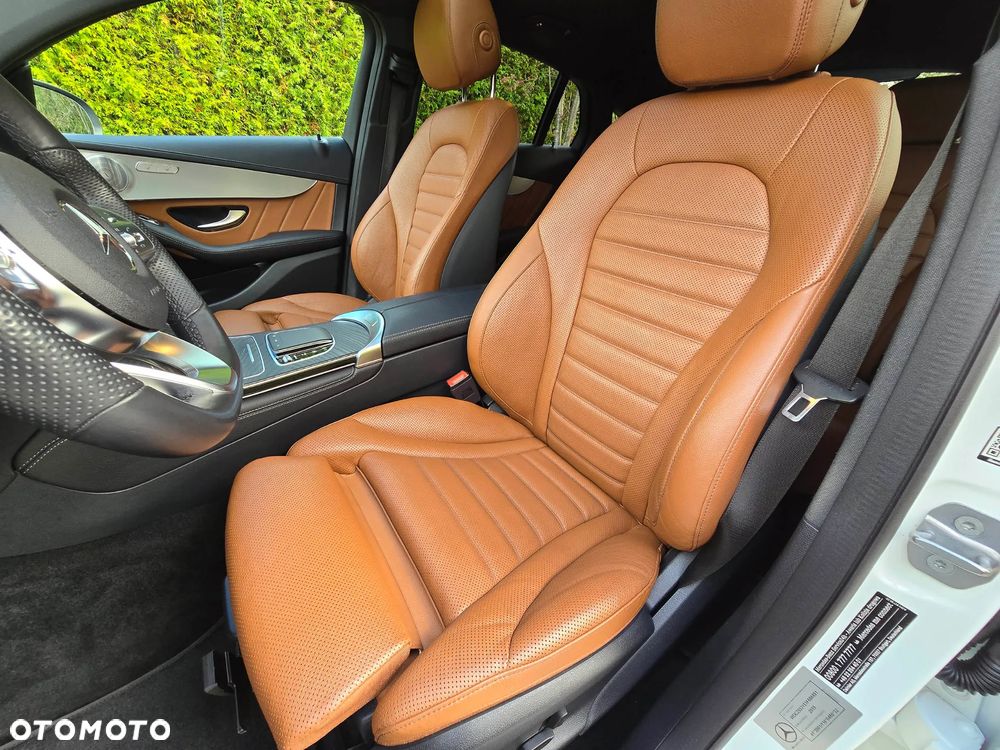 Mercedes-Benz GLC Coupe 220 d 4-Matic - 22