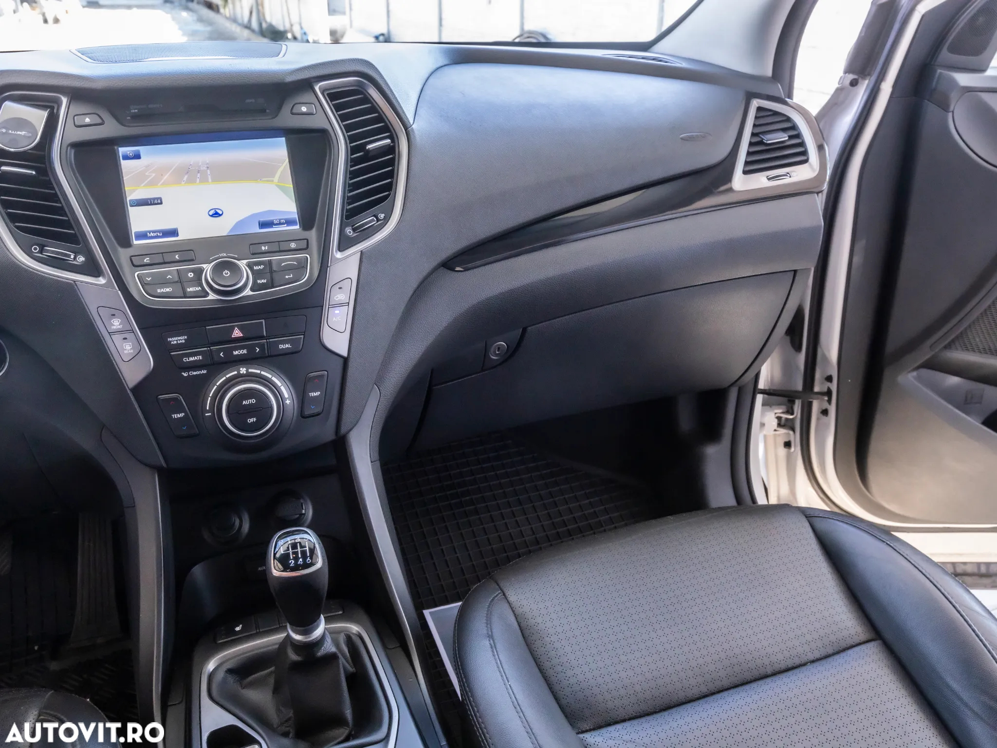 Hyundai Santa Fe - 21