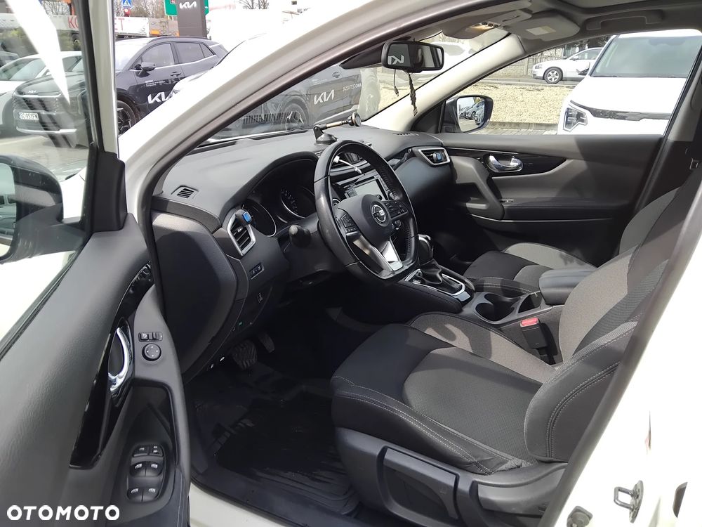 Nissan Qashqai 1.7 dCi Xtronic ALL-MODE 4x4i N-CONNECTA - 18