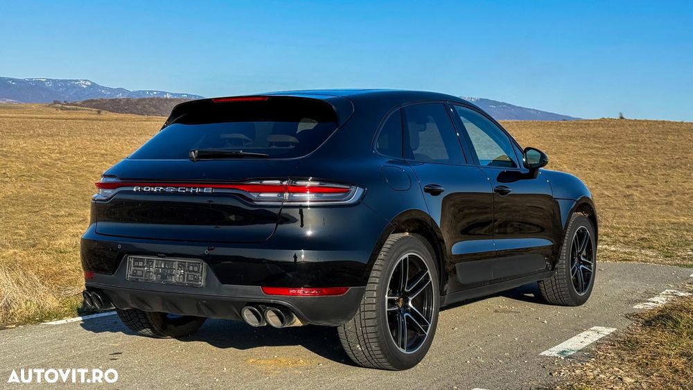 Porsche Macan - 4