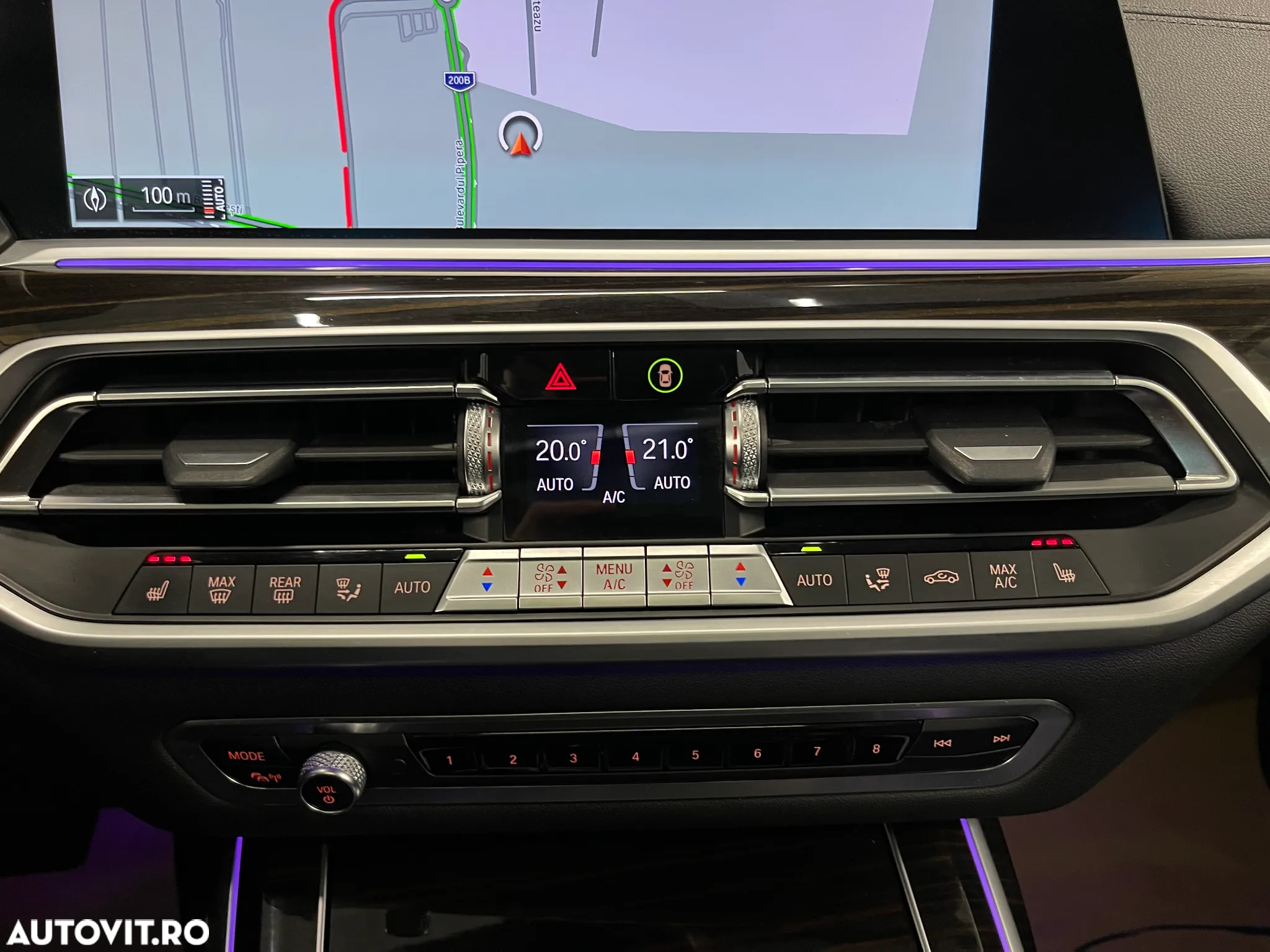 BMW X7 xDrive40d MHEV - 24