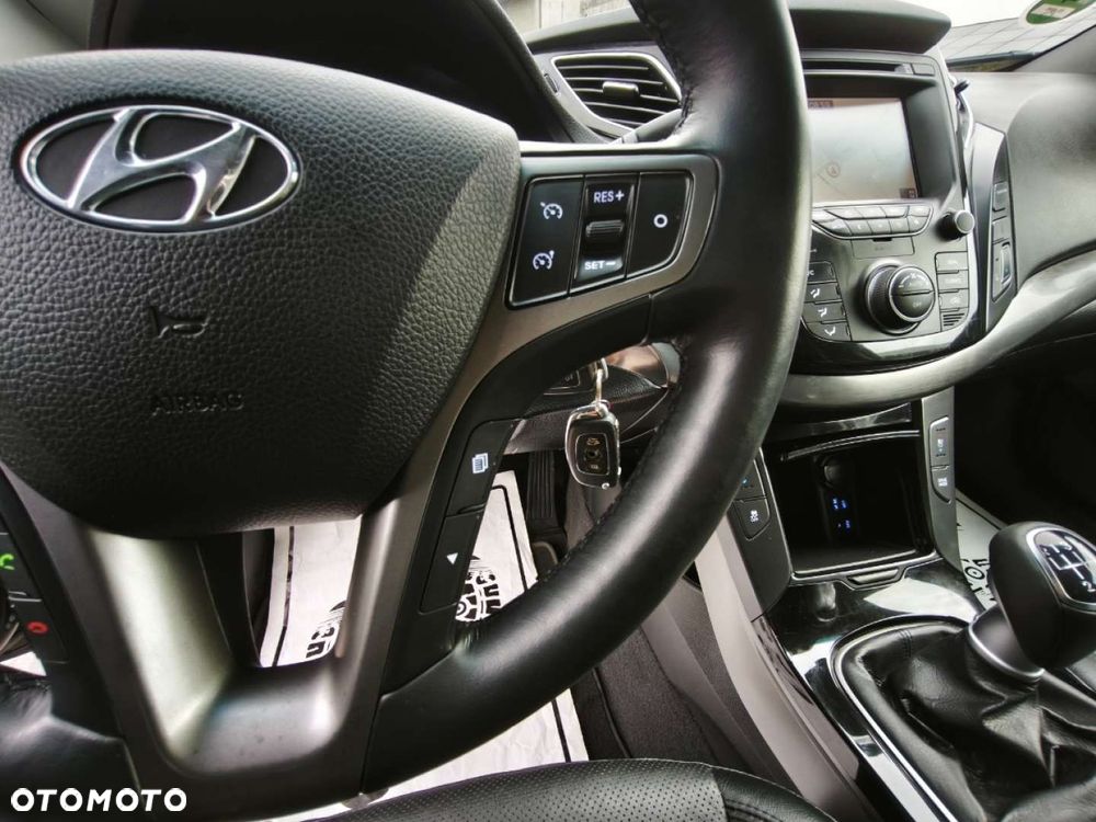 Hyundai i40 - 12