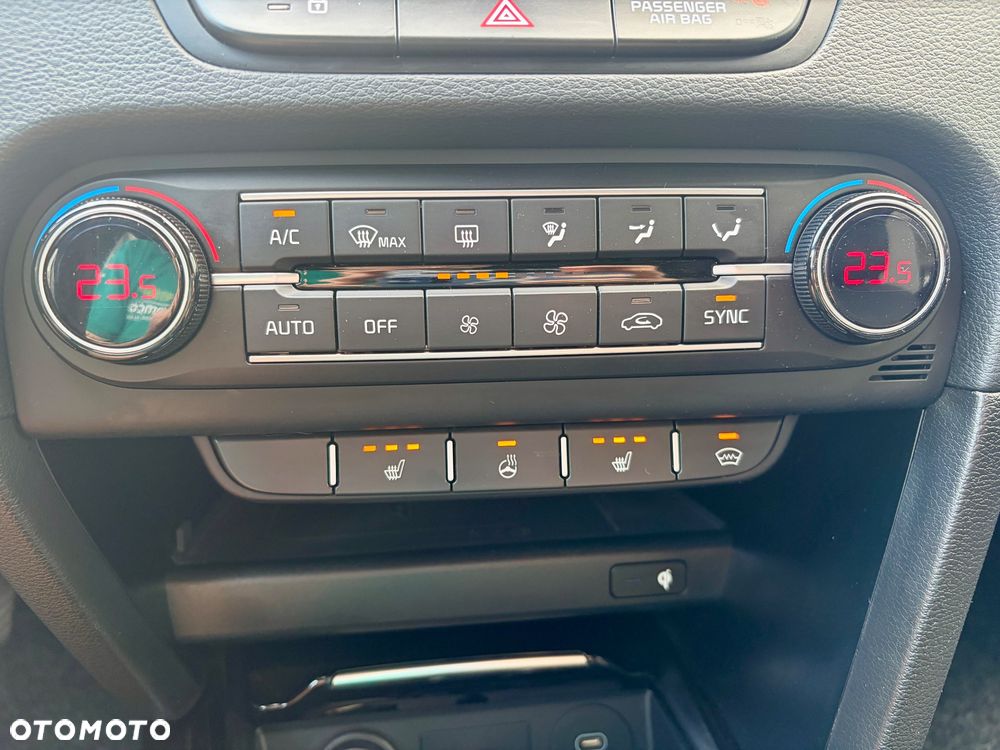 Kia XCeed 1.5 T-GDI Business Line - 13