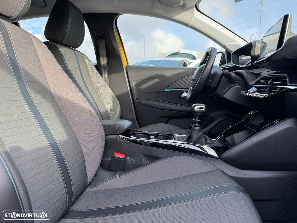 Peugeot 208 1.2 PureTech Allure - 8