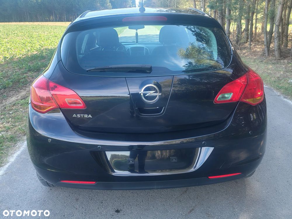 Opel Astra 1.4 - 5