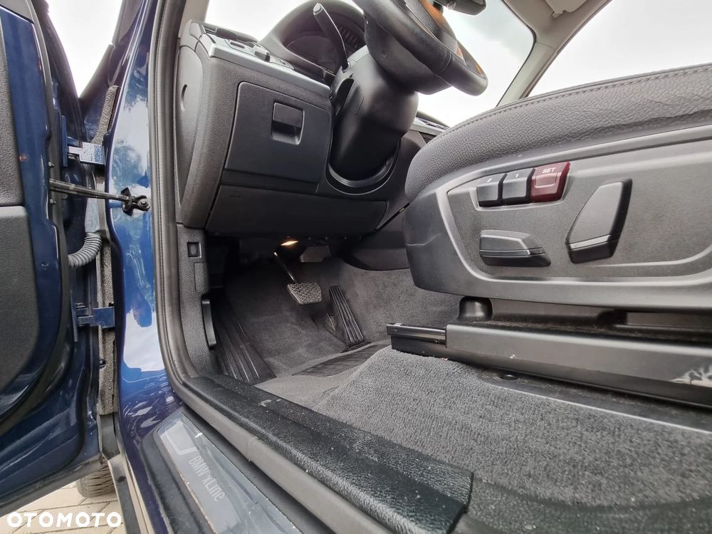 BMW X3 xDrive28i Sport-Aut xLine - 15