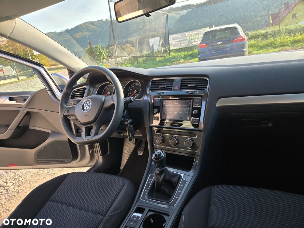 Volkswagen Golf 1.0 TSI BMT Trendline - 13