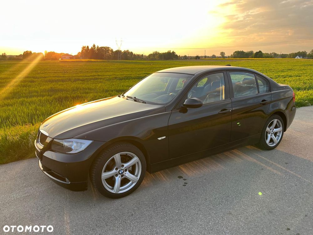 BMW Seria 3 - 35