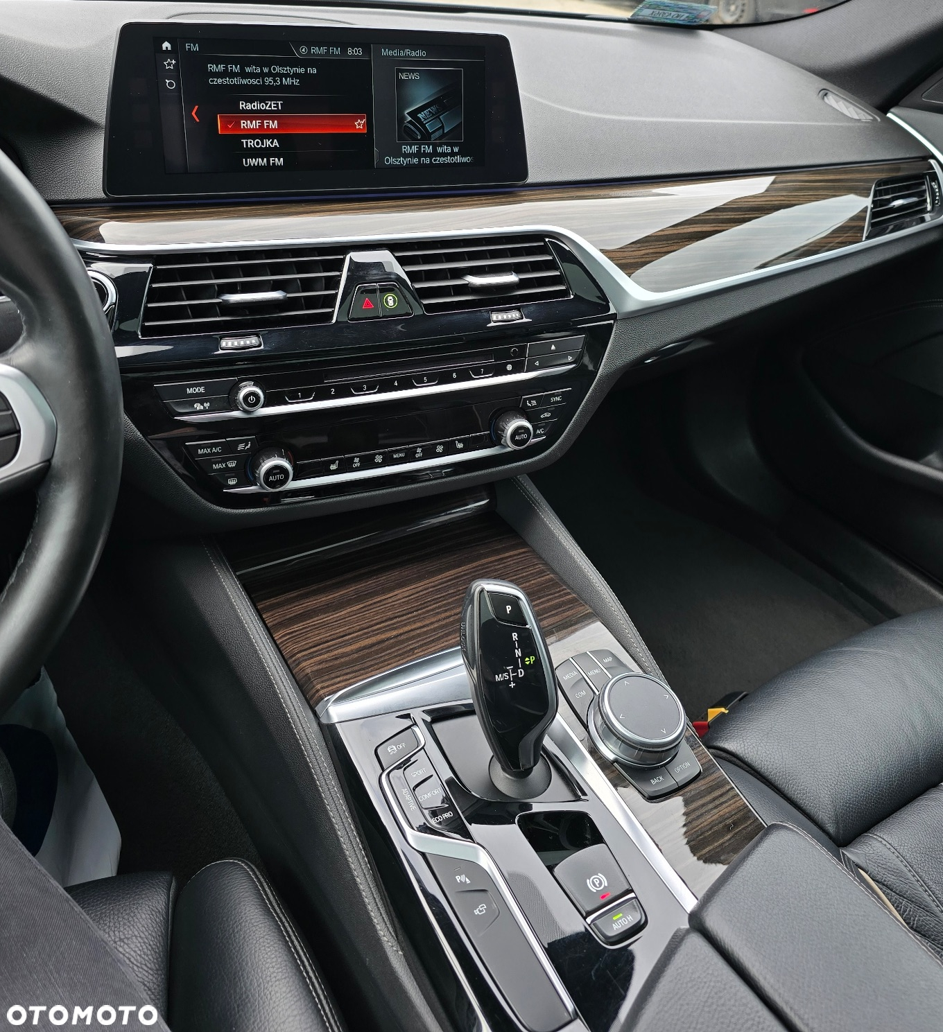 BMW Seria 5 530i xDrive M Sport sport - 24