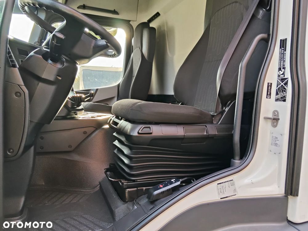 Mercedes-Benz Antos - 23