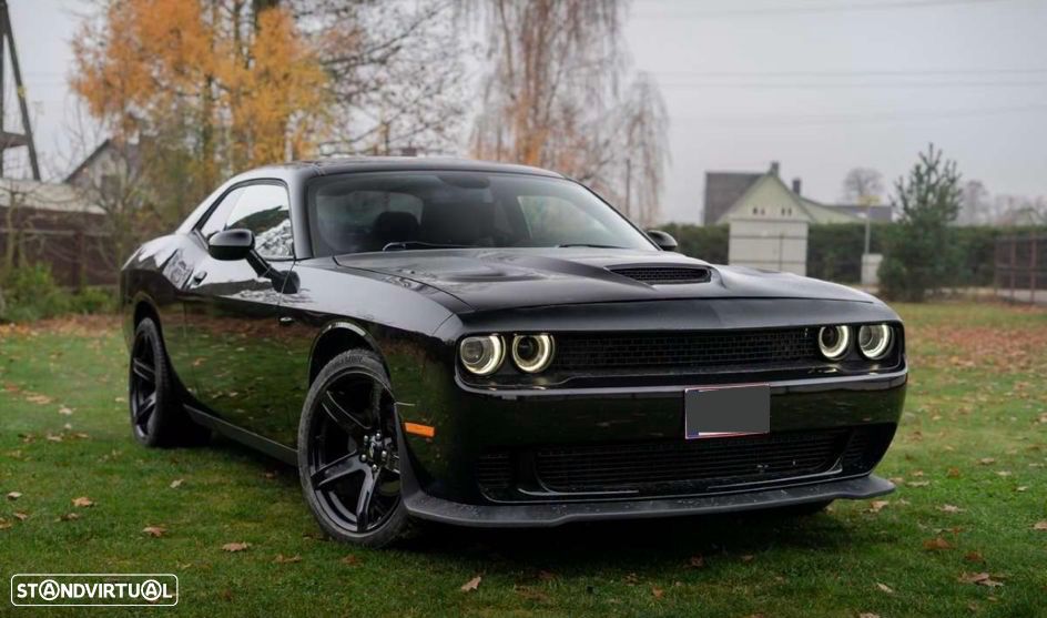 Dodge Challenger Auto SXT Plus - 1