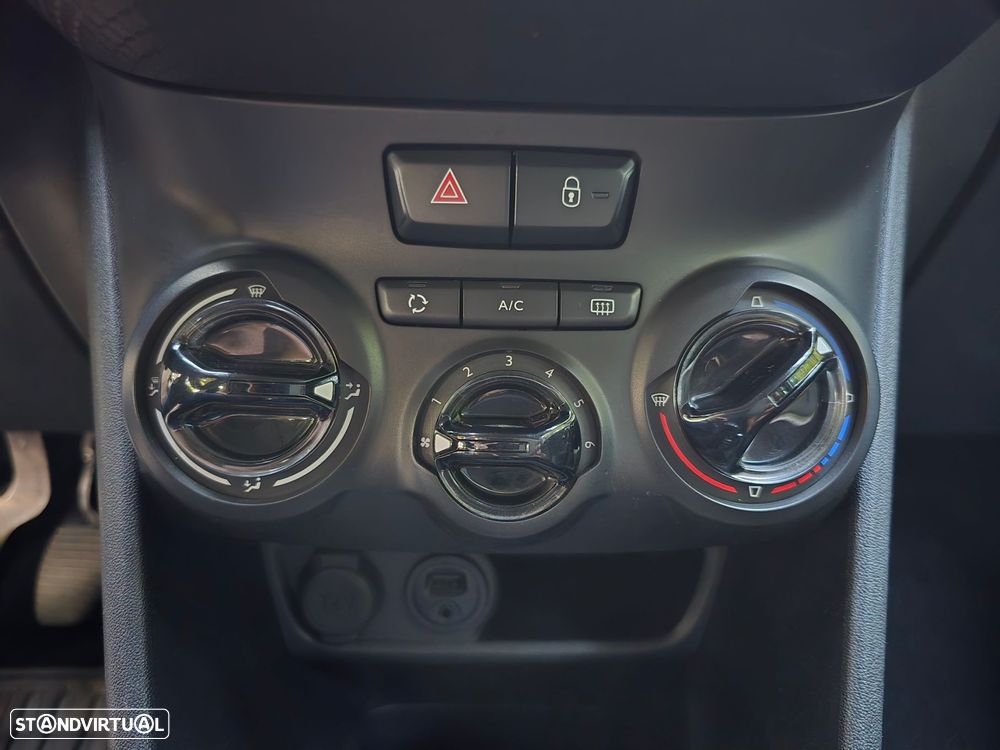 Peugeot 208 1.2 PureTech Active - 15