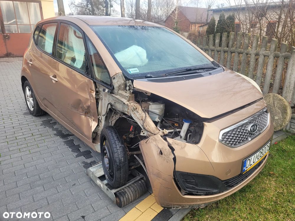 Kia Venga 1.4 L - 5