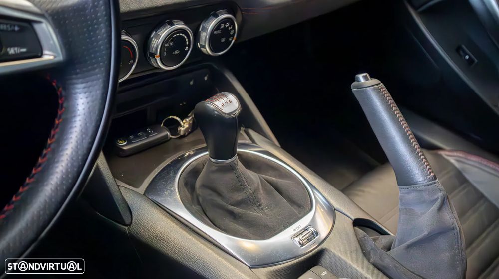 Abarth 124 Spider - 11