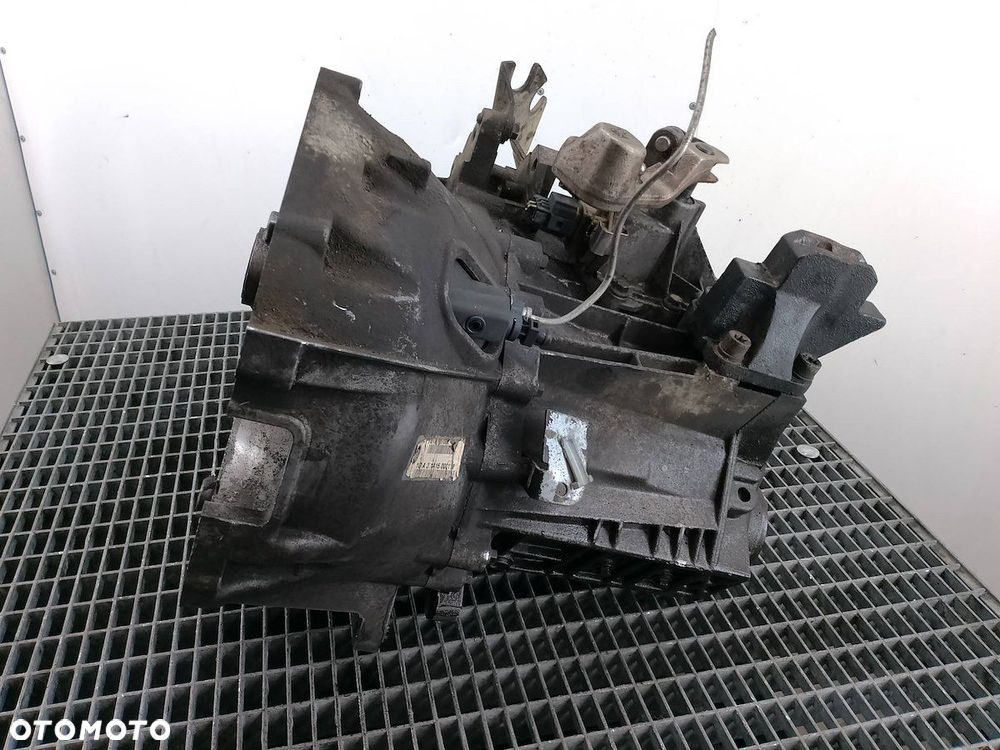 SKRZYNIA BIEGÓW MANUALNA FORD TRANSIT MK5 2.0 TD - 5