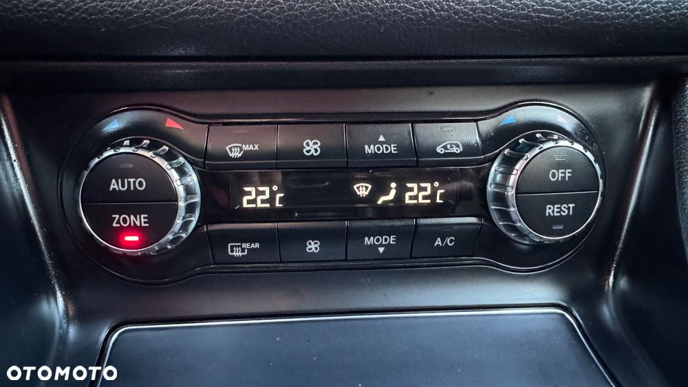 Mercedes-Benz GLA 200 (CDI) d 4Matic 7G-DCT AMG Line - 15
