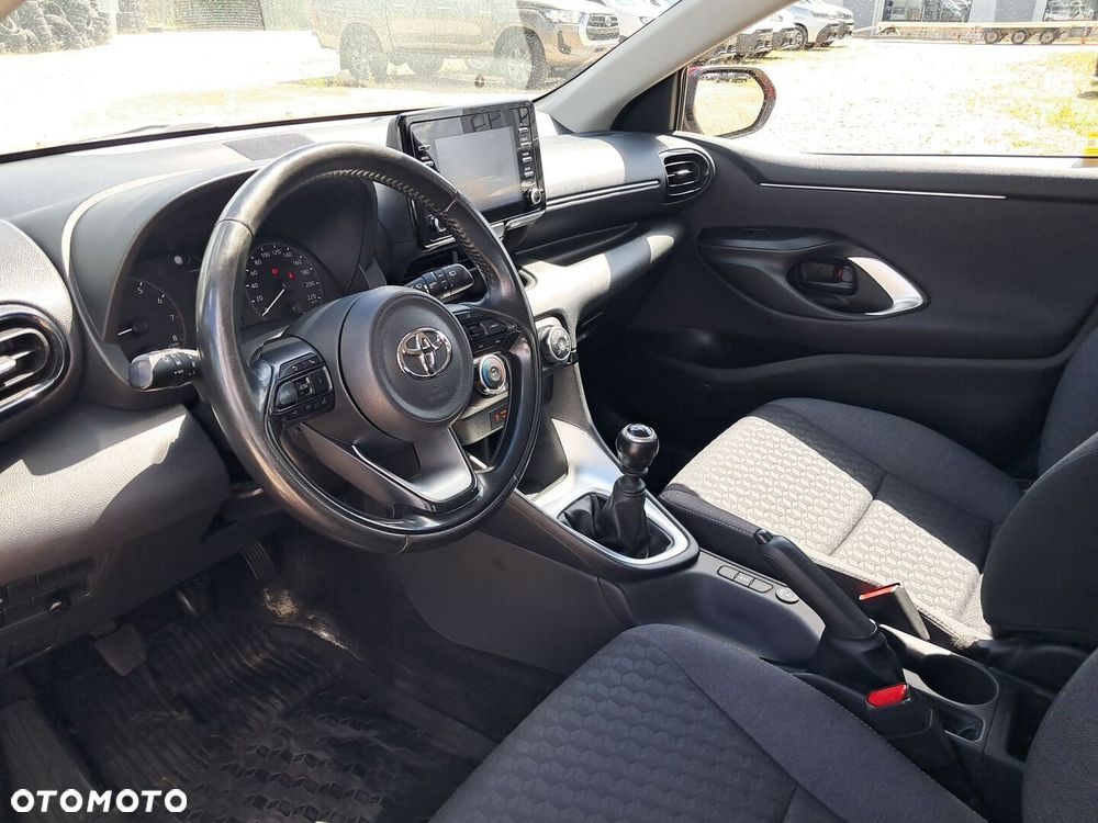 Toyota Yaris - 9