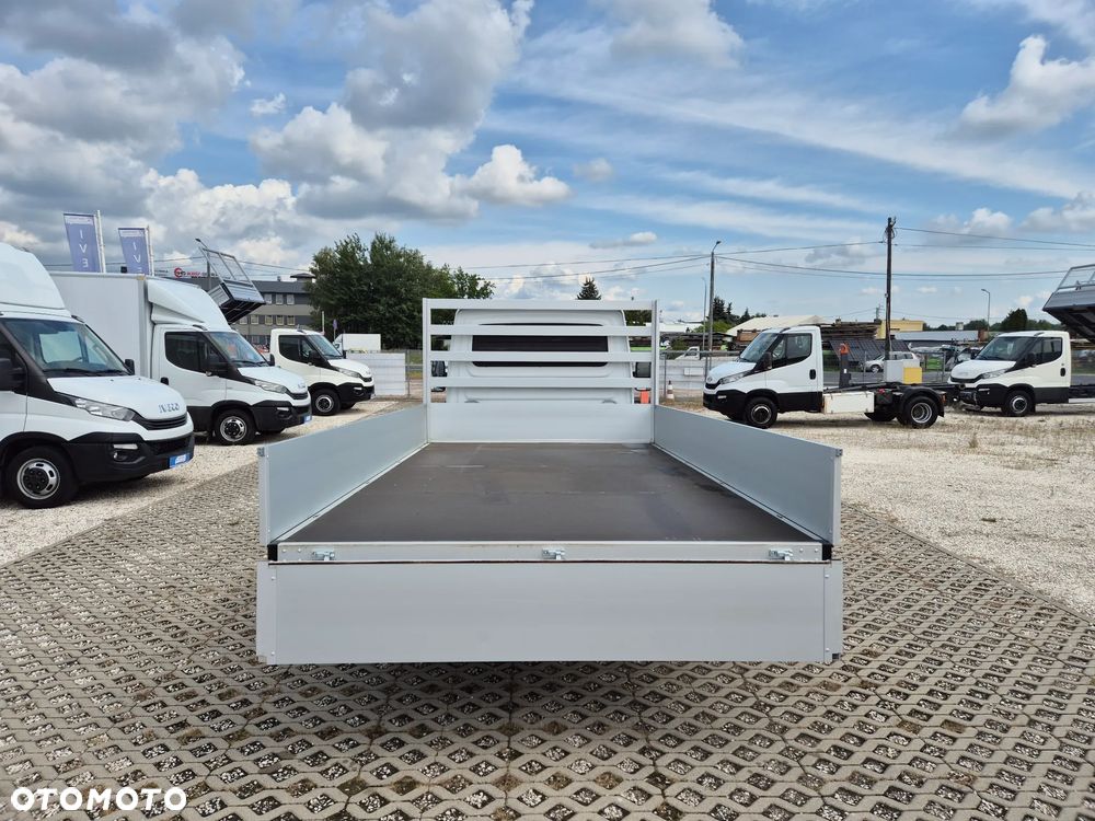Iveco Daily 35S16, nowa skrzynia 4,40m x 2,30m, klimatyzacja, rozstaw osi 4.10m - 6