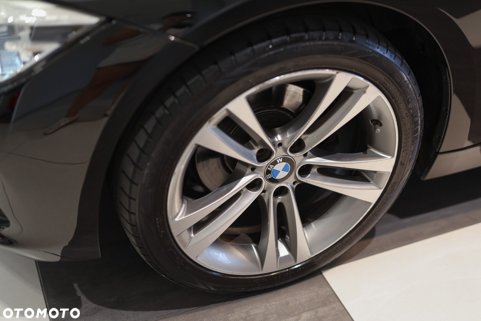 BMW Seria 3 - 28