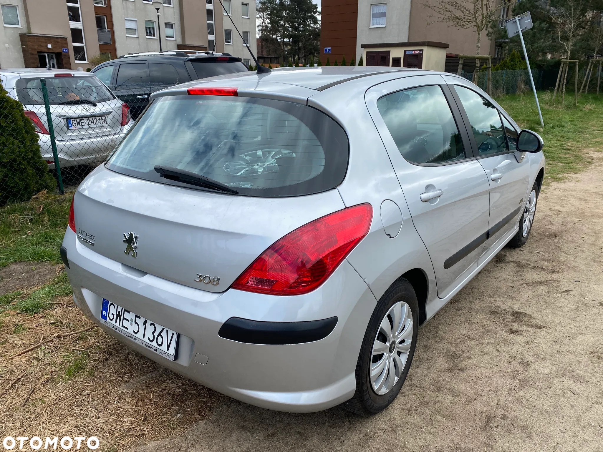 Peugeot 308 1.4 Trendy - 3