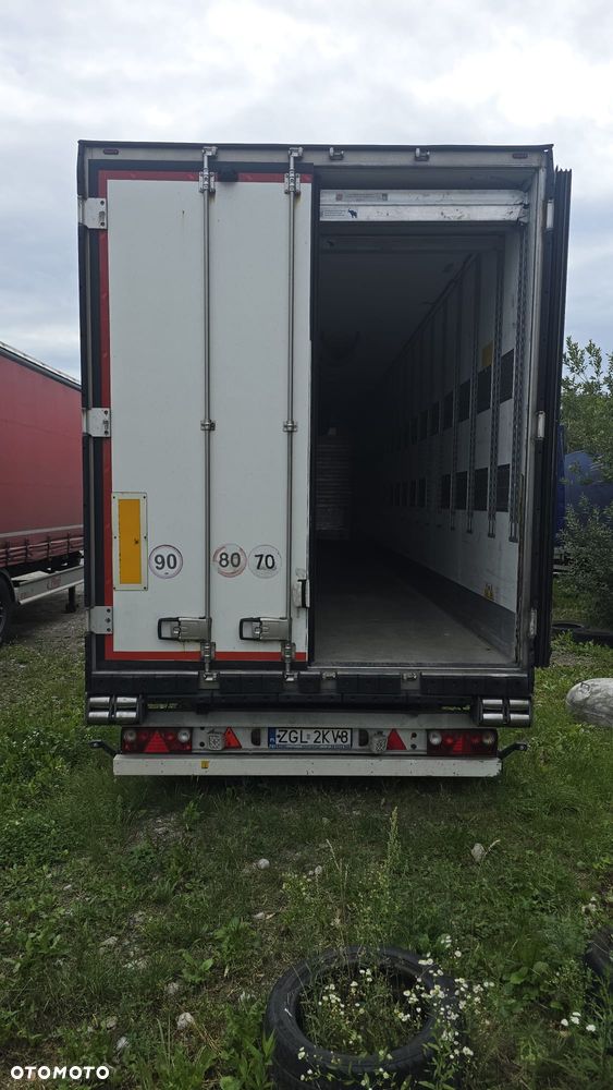 Schmitz Cargobull SCB - 16