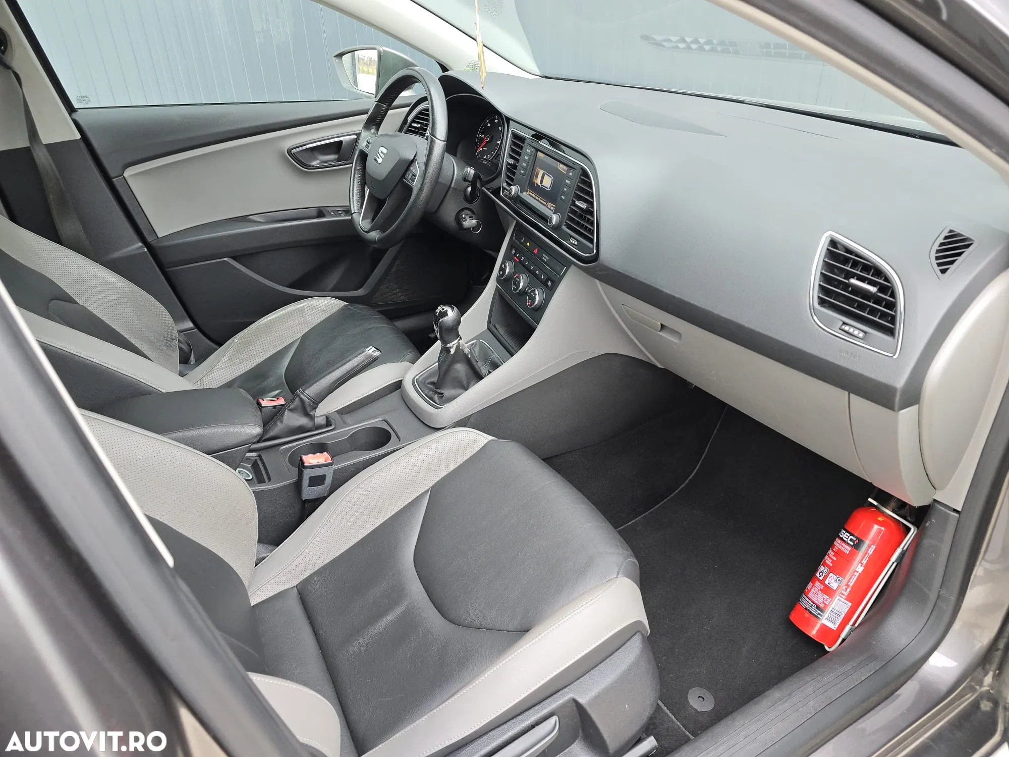 Seat Leon 1.6 TDI Start&Stop Ecomotive Style - 8