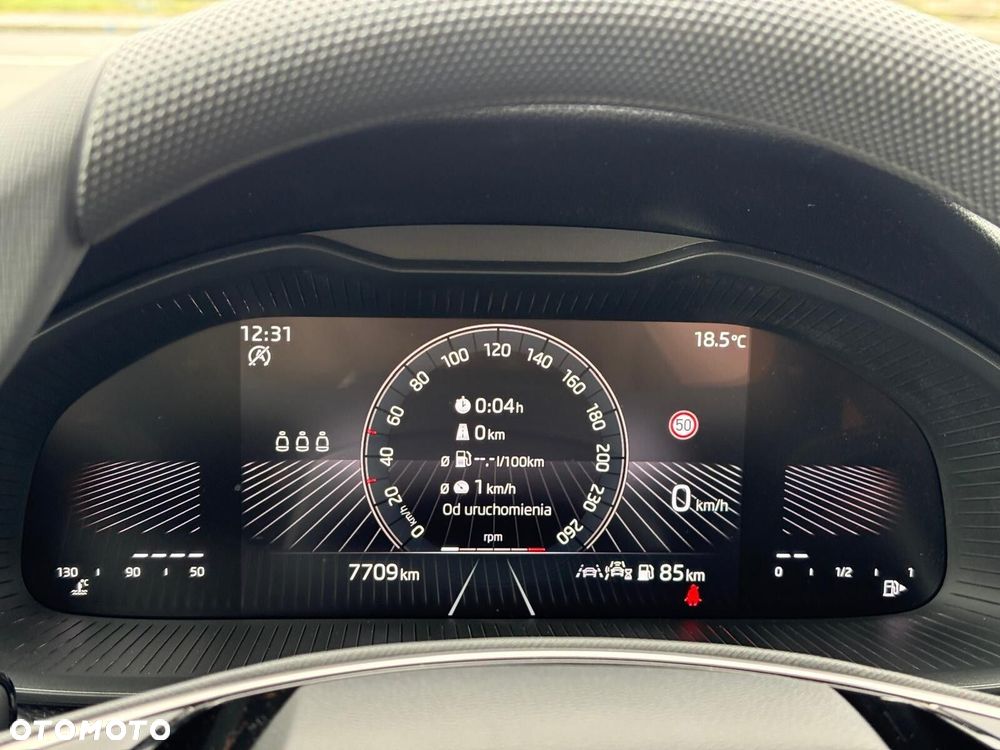 Skoda Scala 1.0 TSI Essence - 19