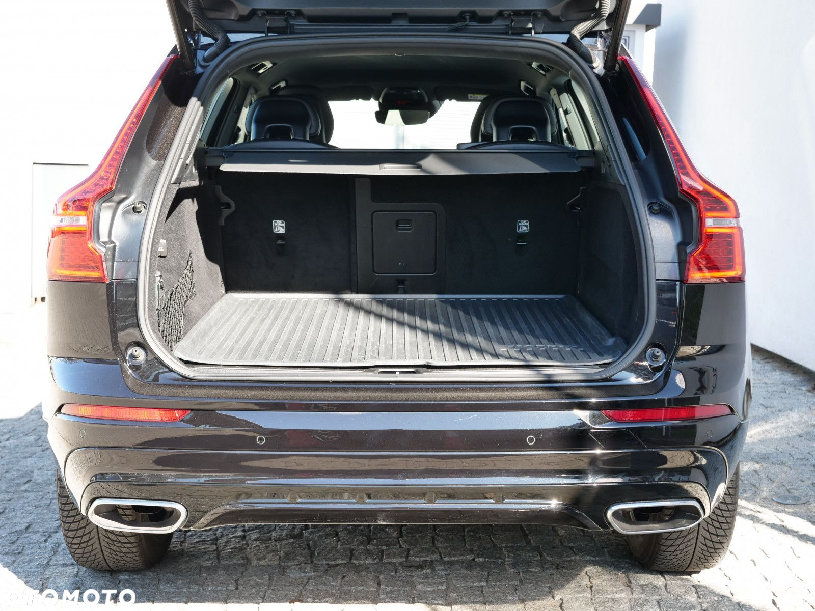 Volvo XC 60 - 32