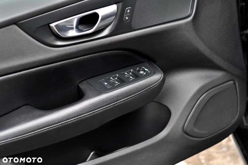 Volvo V60 B3 B Geartronic RDesign - 24