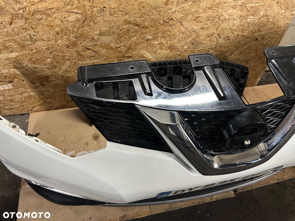 Nissan X-trail III T32 zderzak przód 6x pdc przedni kompletny grill atrapa 2014- kamera perła płyta pod zderzak - 4