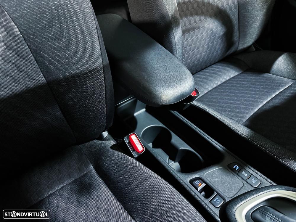 Toyota Yaris 1.5 HDF Premier Edition - 25