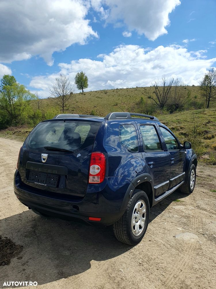 Dacia Duster 1.6 16V 4x4 Prestige - 2