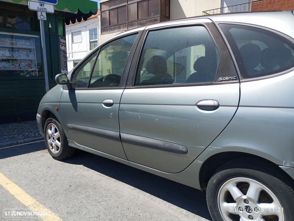 Renault Mégane Scénic - 3