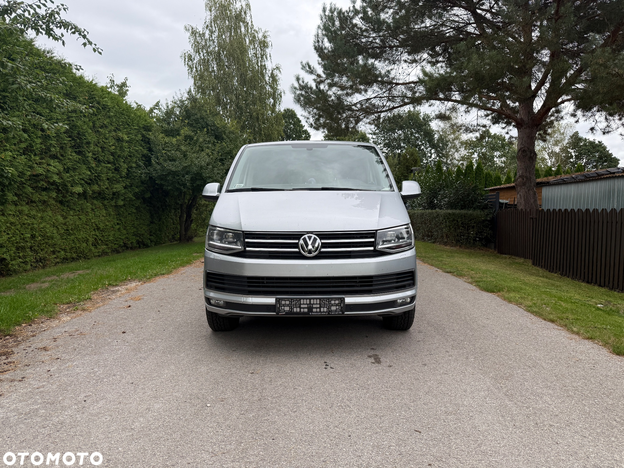Volkswagen Caravelle 2.0 TDI L2 Highline DSG - 2