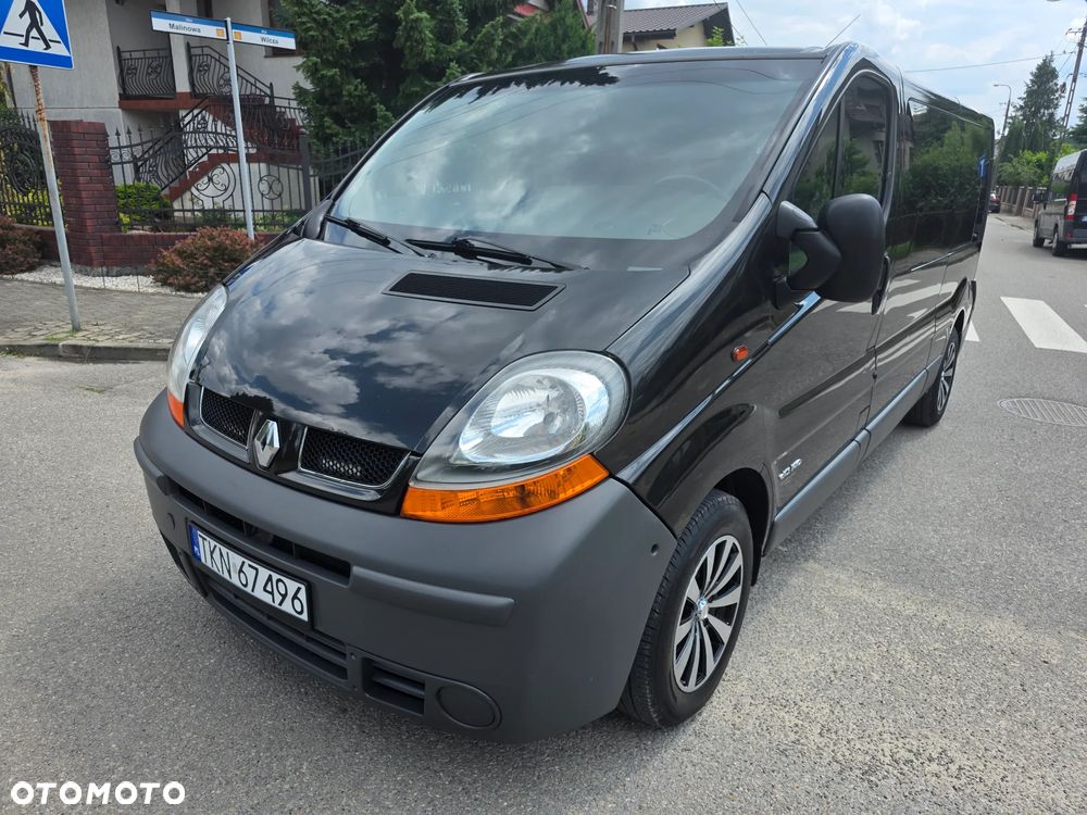 Renault Trafic - 1