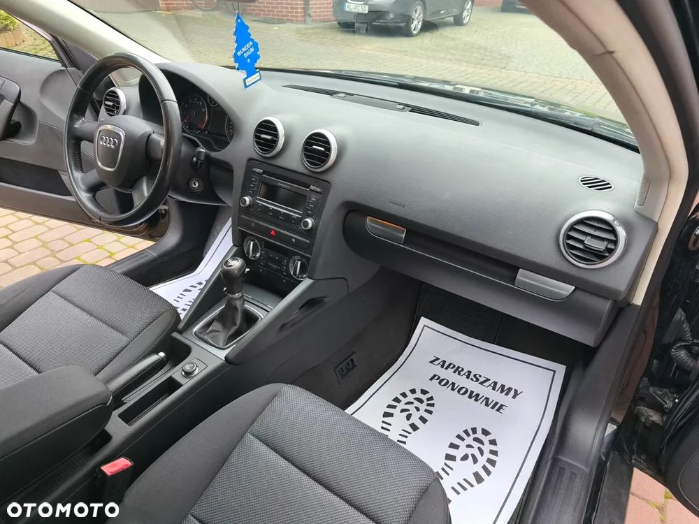 Audi A3 Sportback 1.6 Attraction - 20